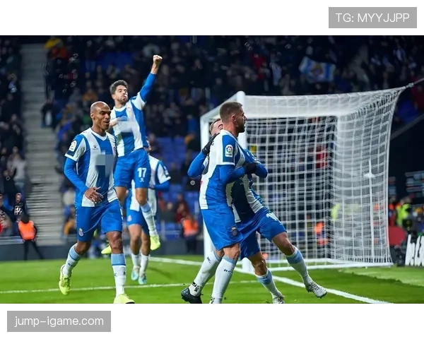 西甲新星闪耀赛场，惊人潜力引豪门竞相追逐