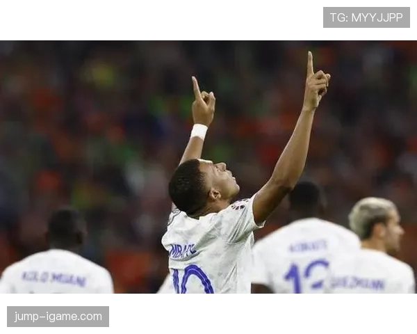 韩国国家队中场硬度提升，表现稳健展现强大竞争力