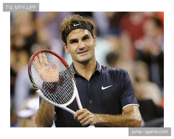 费德勒客厅照，像邻家大叔，茶几上的东西普通人想都不敢想