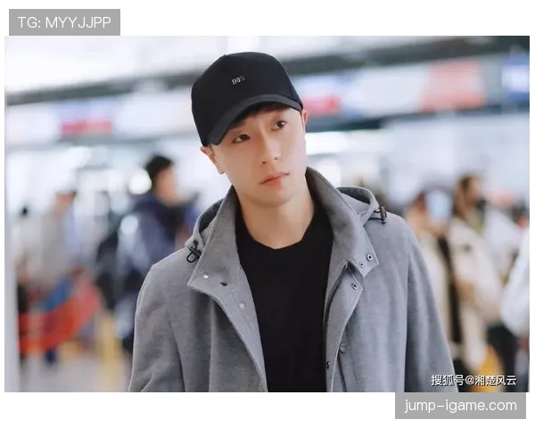 马龙训练完顺手啃了根蛋白棒，结果被粉丝扒出同款要200块？